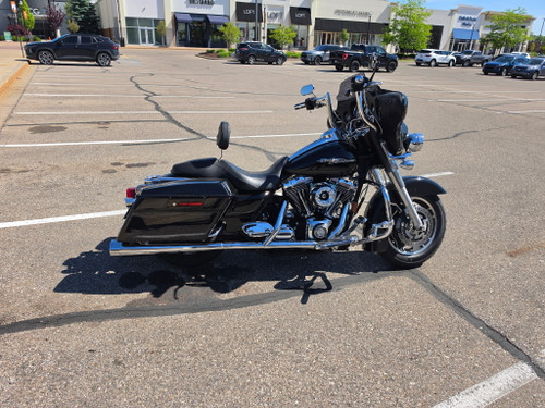 Bullies Slip Ons for 1995-2016 Harley Touring Models