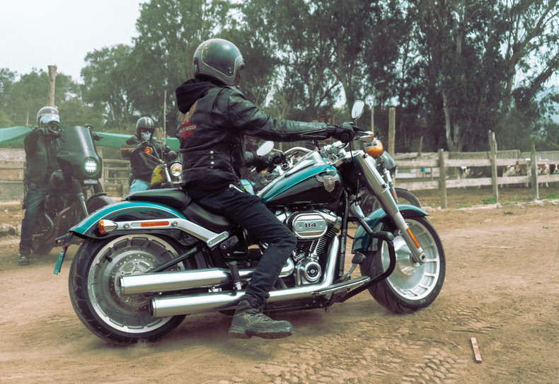 How to Clean Your Motorcycle Exhaust Without Damaging the Finish