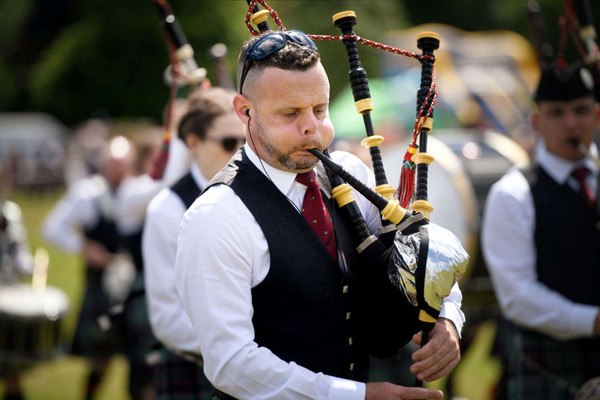 Chris Armstrong P/M Scottish Power Pipe Band