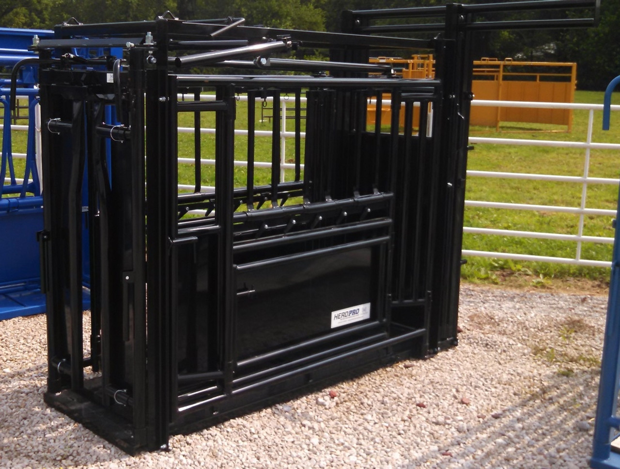 HerdPro Heavy Duty Squeeze Chute