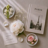 Explorer - Paris - Va Va Bloom - 220gm Soy Wax Scented Candle (90 x 80mm)