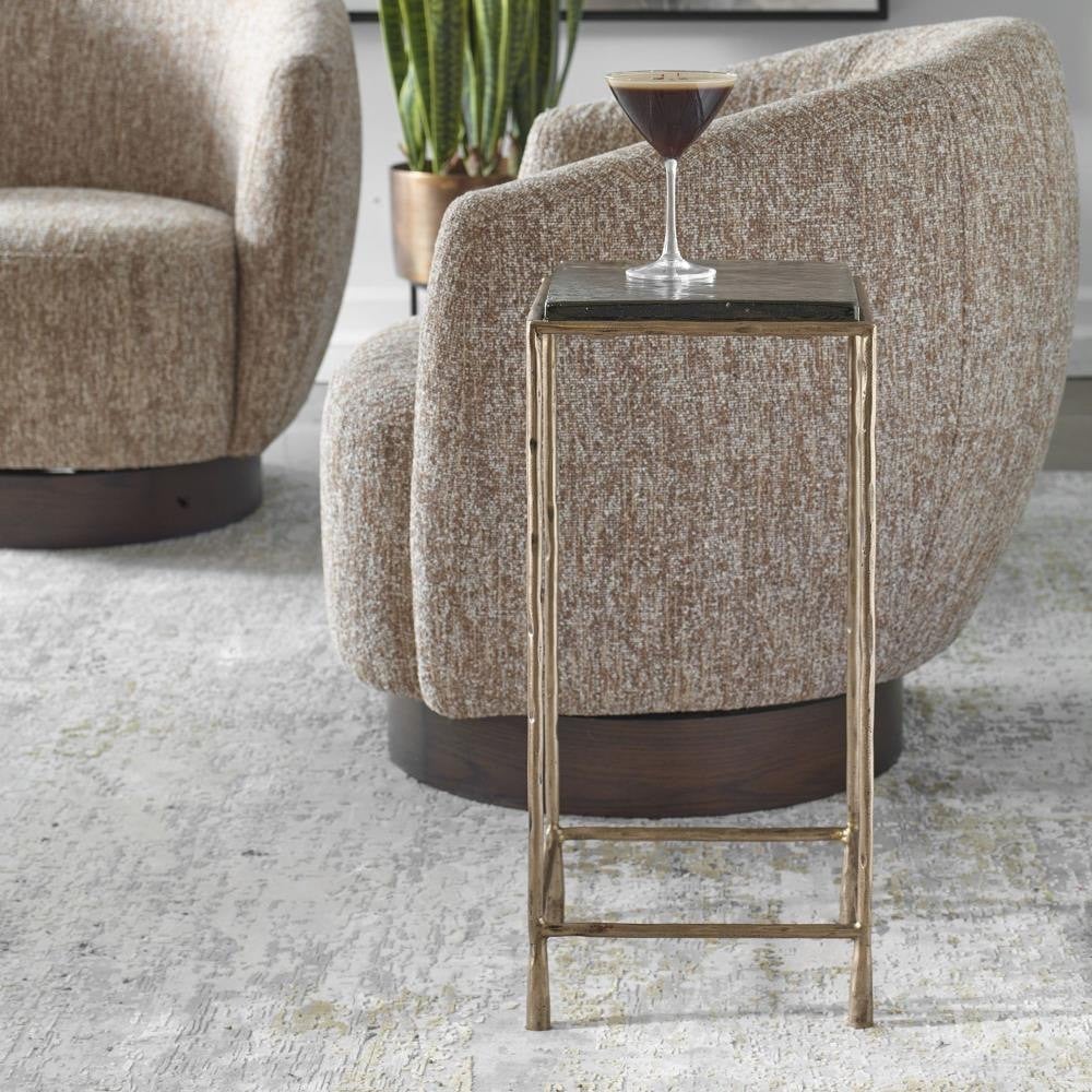 {"pim_id":"208_FURN_5438_50089_B_new_2k","sku":"208_50089","media_type":"media"}