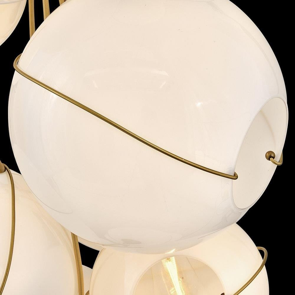 {"pim_id":"81_30309HBR_CO_alt4_new_1k","sku":"81_30309","media_type":"media"}