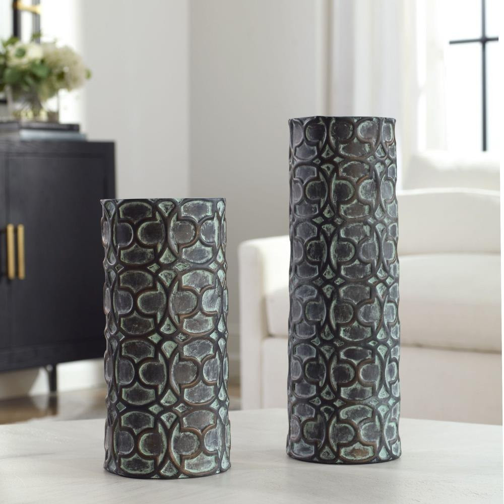 {"pim_id":"208_18098_a_beauty_alternate_new_2k","sku":"208_18098","media_type":"media"}