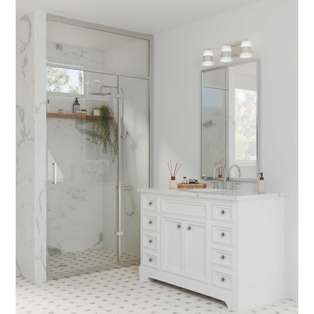 {"pim_id":"70_PROG_Condo_Apt_Bathroom_Silver_P300444_009_3D_appshot_1k","sku":"70_P400338","media_type":"media"}