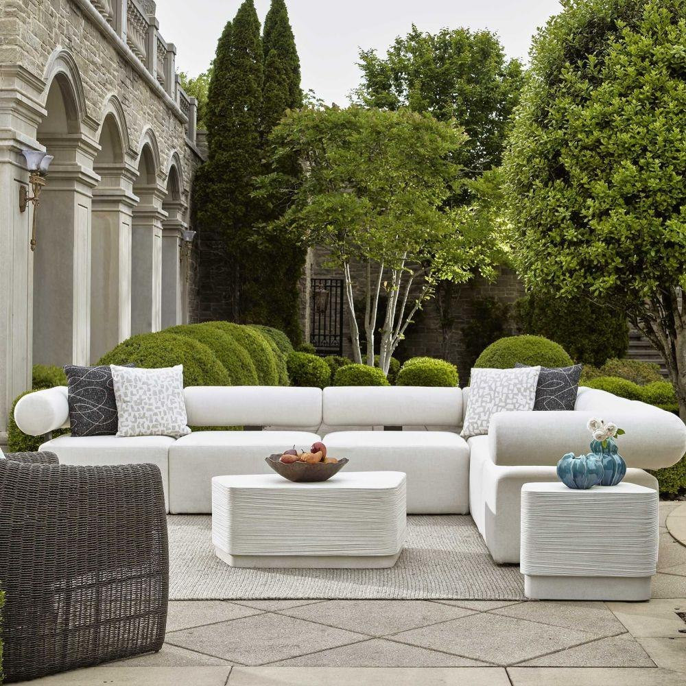 {"pim_id":"208_furn_7698_50307_a0_v1_1k","sku":"208_50307","media_type":"media"}