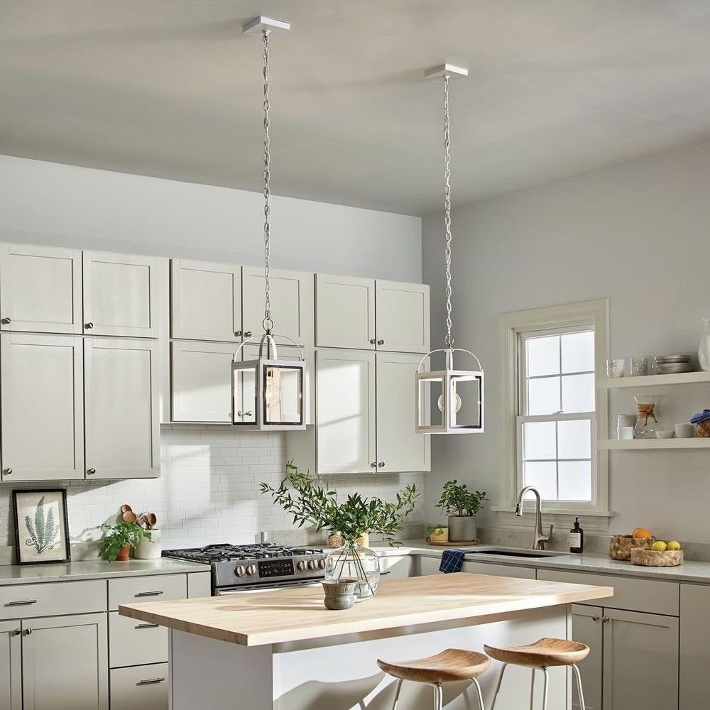 {"pim_id":"147_kitchen_vath_52030wh_overall_day_1b_1k","sku":"147_52030","media_type":"media"}