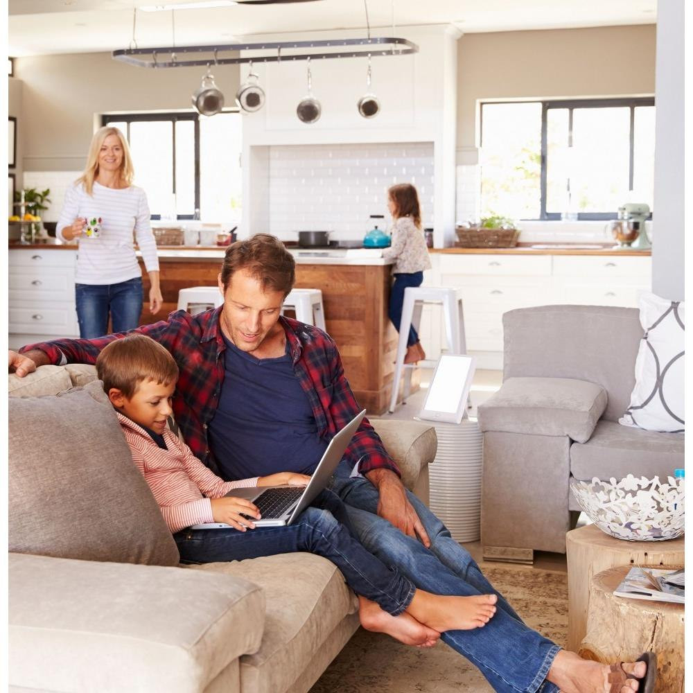 {"pim_id":"2589_LH01WH_C_B_1k","sku":"2589_LH01WH-C","media_type":"media"}