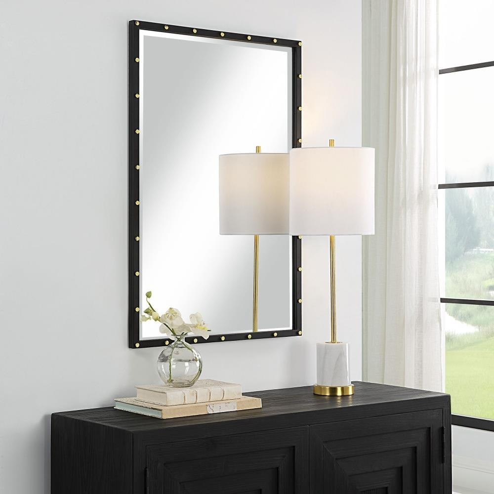 {"pim_id":"208_09935_a_beauty_angle_new_2k","sku":"208_09935","media_type":"media"}