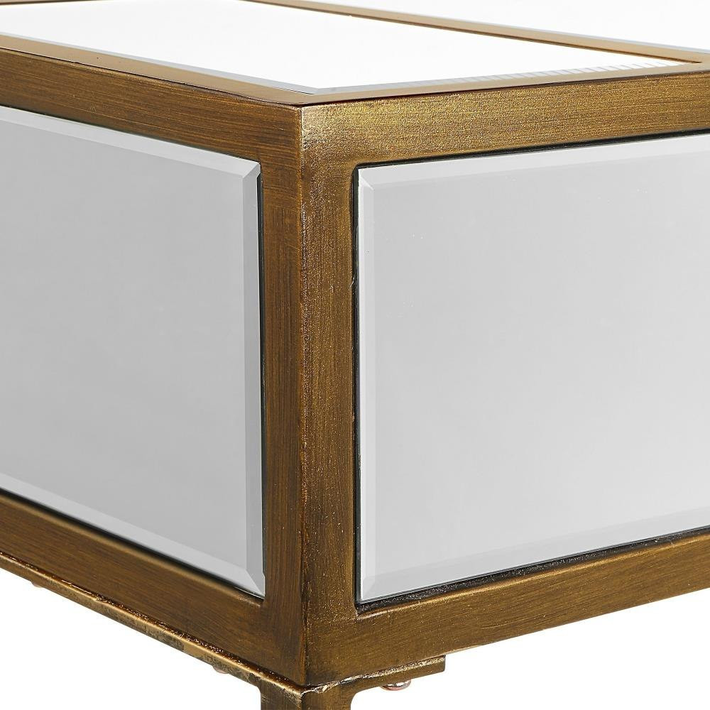 {"pim_id":"208_furn_4019_25286_a3_detail_new_2k","sku":"208_25286","media_type":"media"}