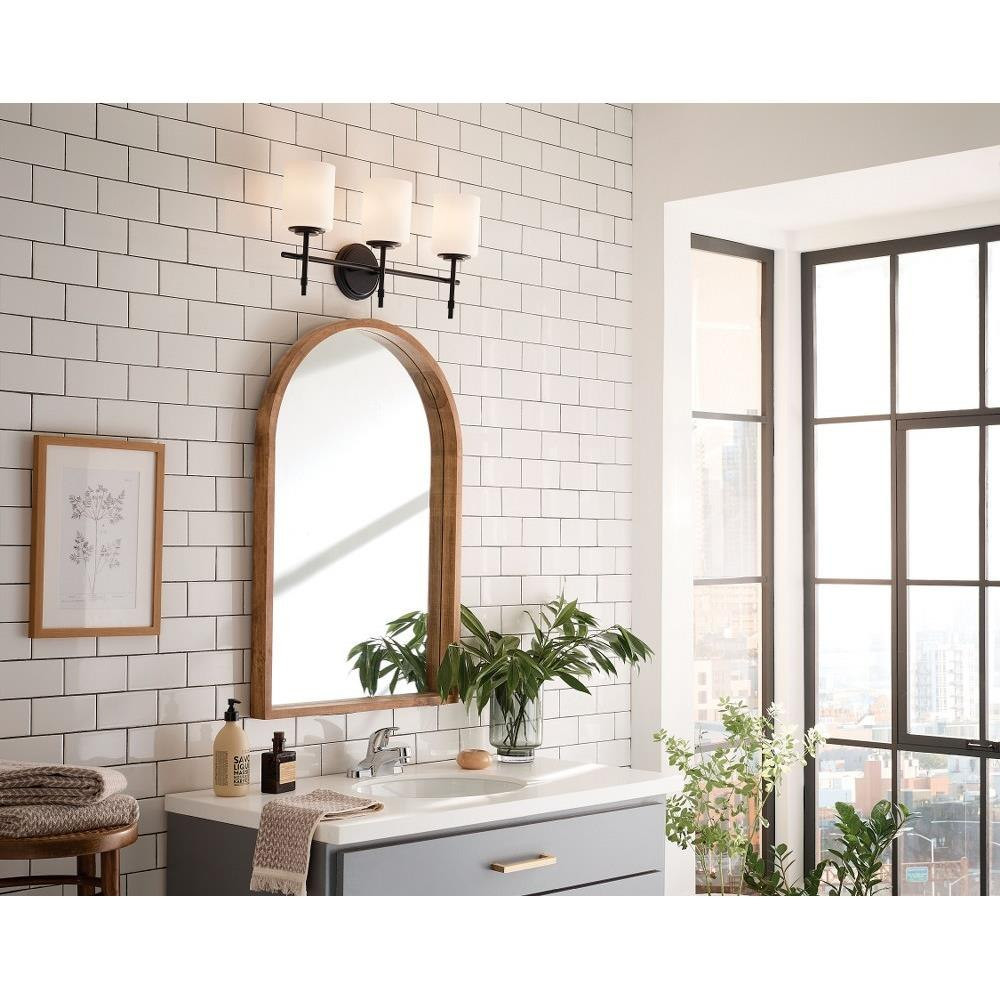 {"pim_id":"147_Bathroom_Ali_55142BK_Overall_Day_1A_1k","sku":"147_55142","media_type":"media"}