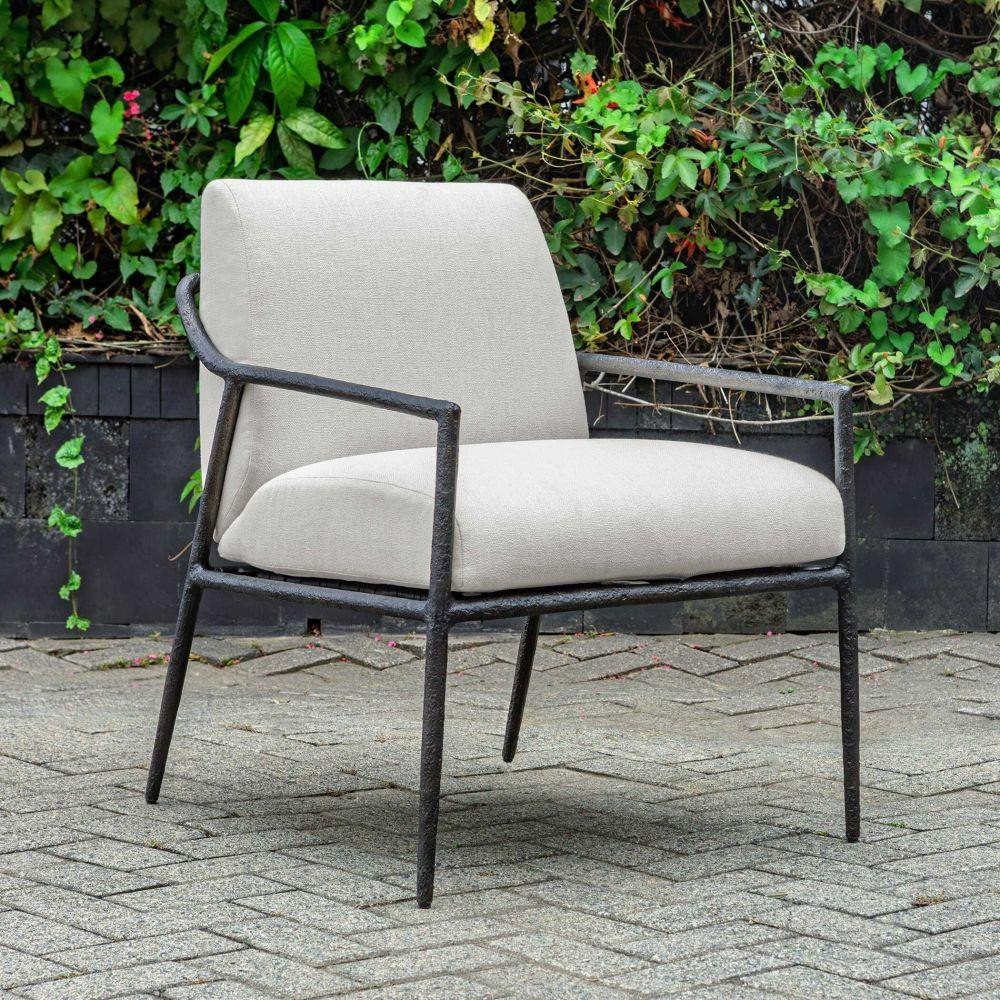 {"pim_id":"208_furn_8446_53133_b_new_1k","sku":"208_53133","media_type":"media"}