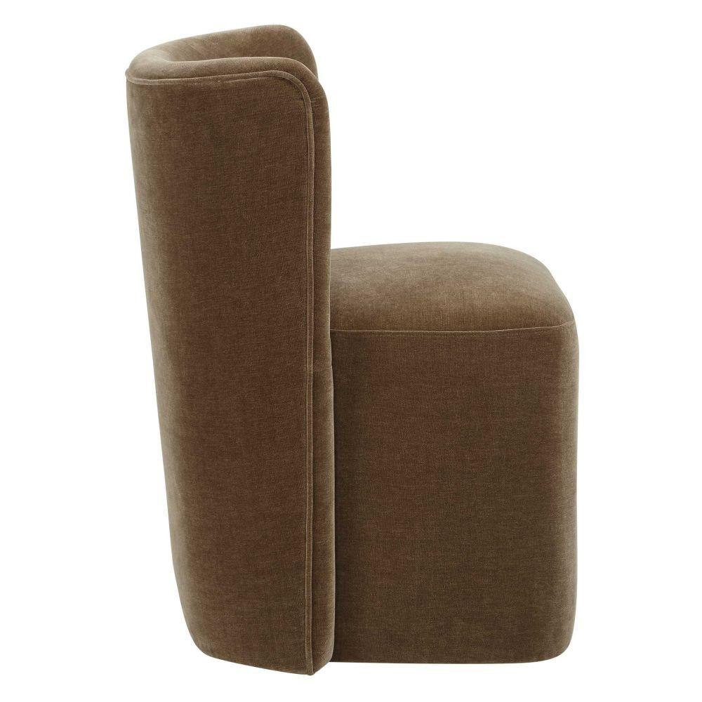 {"pim_id":"208_furn_7902_53052_a2_v1_1k","sku":"208_53052","media_type":"media"}