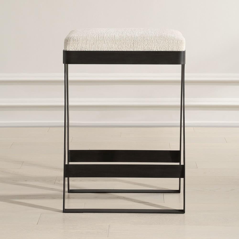 {"pim_id":"208_23875_a_beauty_front_new_2k","sku":"208_23875","media_type":"media"}