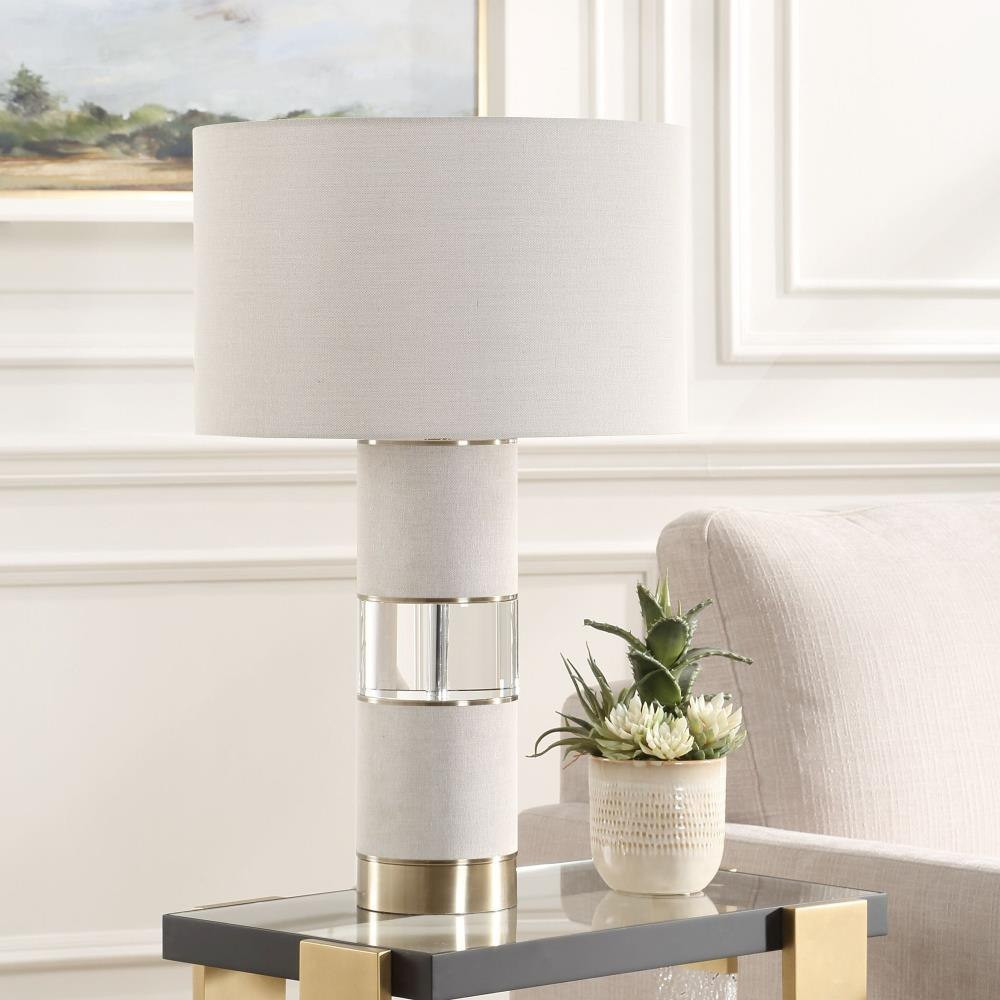 {"pim_id":"208_30472_a_beauty_light_off_new_2k","sku":"208_30472","media_type":"media"}