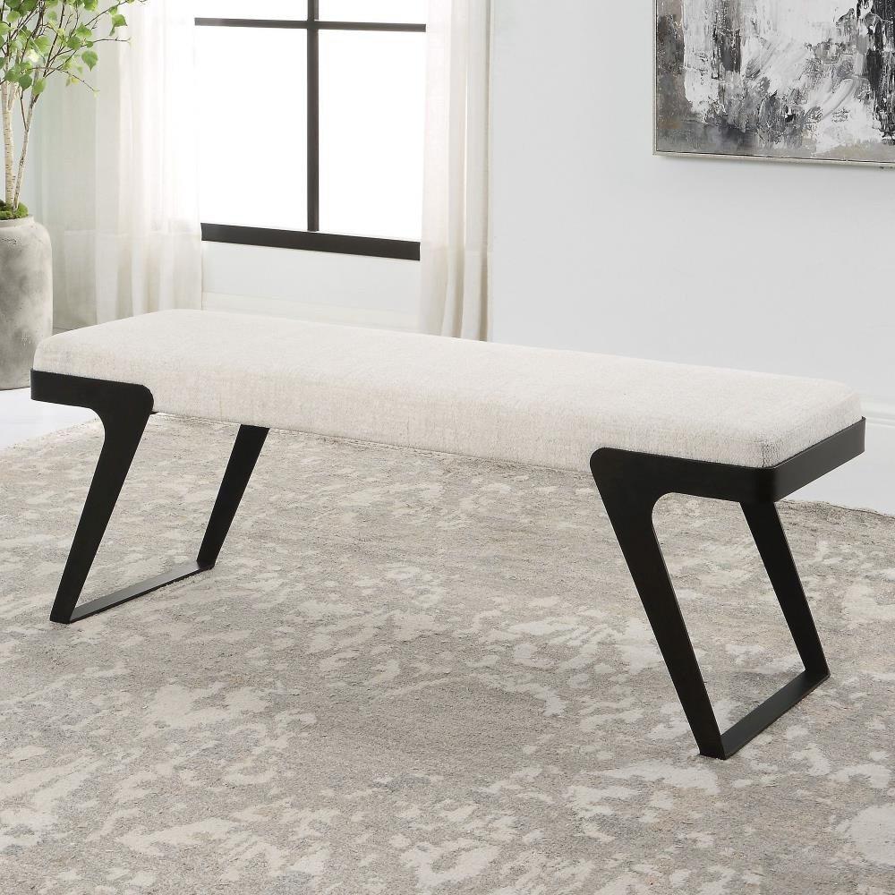 {"pim_id":"208_furn_4132_23758_b_new_2k","sku":"208_23758","media_type":"media"}