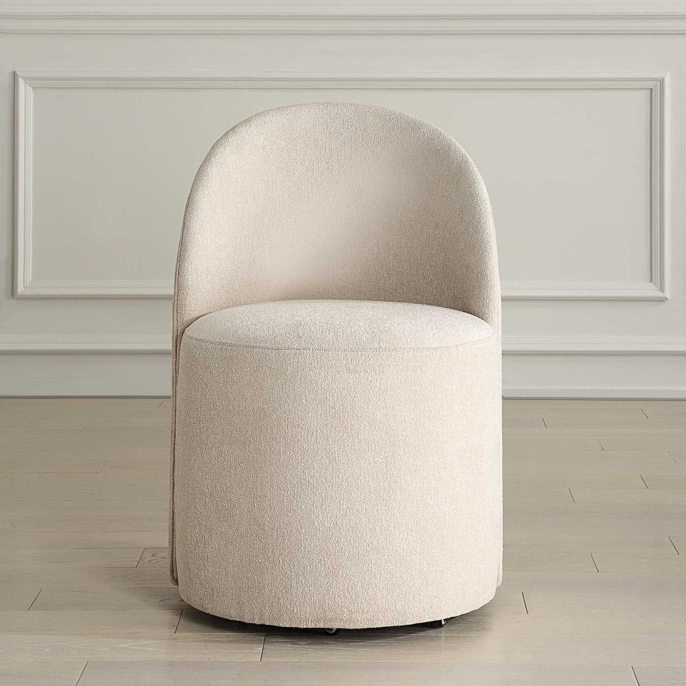 {"pim_id":"208_furn_5509_23903_b_new_2k","sku":"208_23902_P","media_type":"media"}