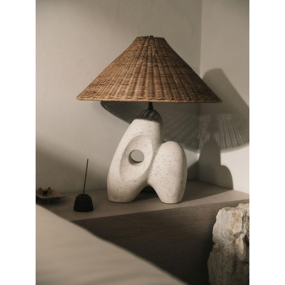 {"pim_id":"154_Nairn_PTL3425_PBRCUB_Design_Chandler_McLellan_chandlermclellan_Photo_Michael_Spencer_mikeyzpencer_3_new_1k","sku":"154_PTL3425-PBR/CUB","media_type":"media"}