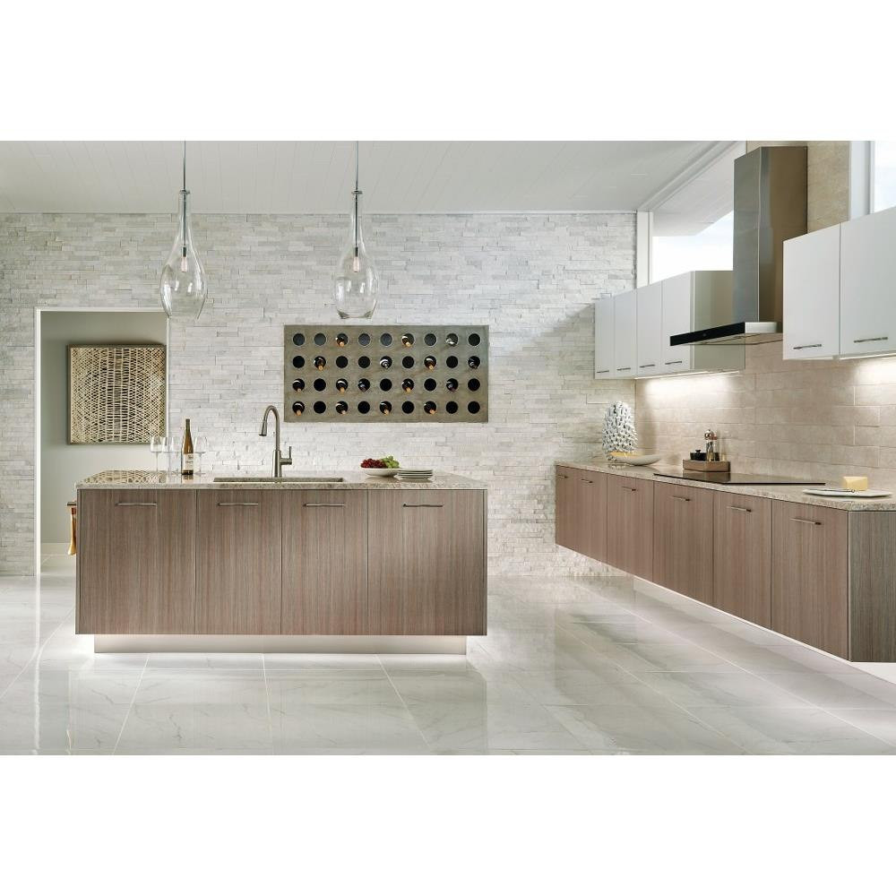 {"pim_id":"147_6T116S30WH_6UCORDWH_42475CHCLR_Kitchen_AllLightsOn_1k","sku":"147_6T116S50WH","media_type":"media"}