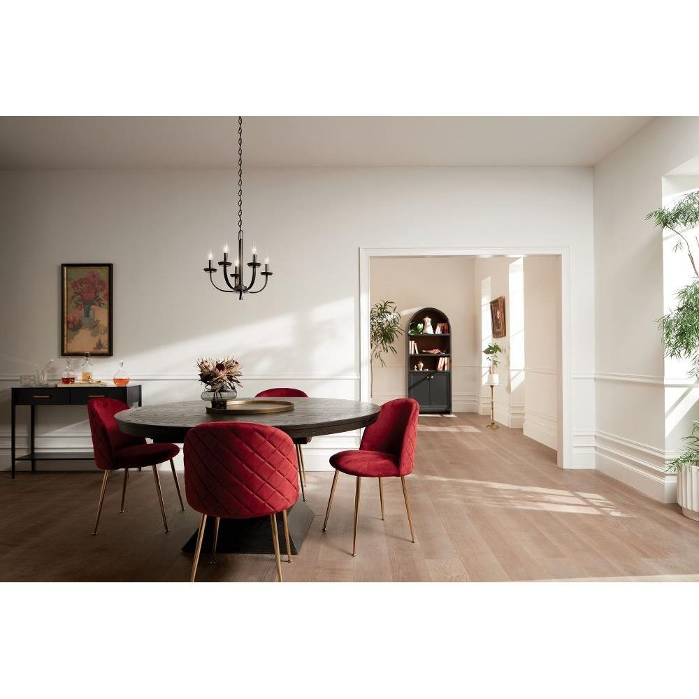 {"pim_id":"147_DiningRoom_Kennewick_52385BK_Overall_Day_1A_1k","sku":"147_52385","media_type":"media"}