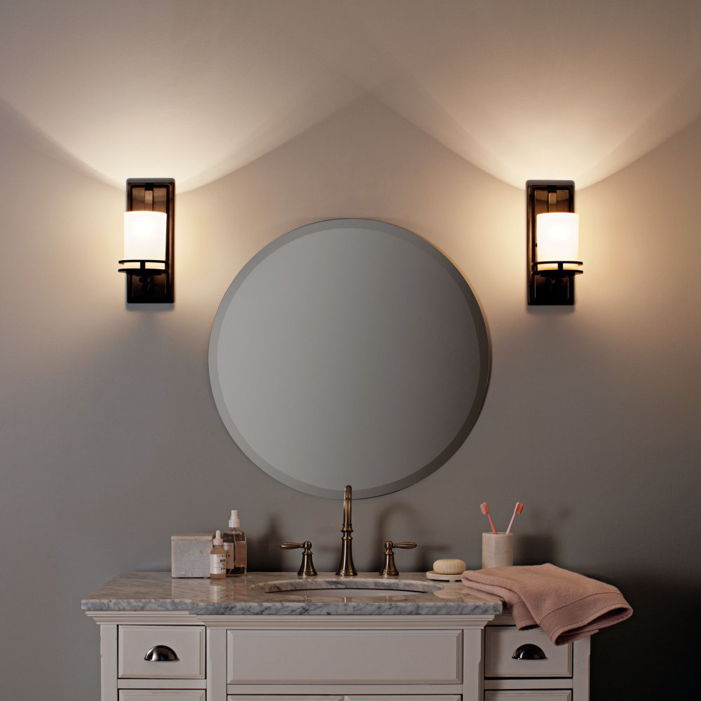 {"pim_id":"147_bath_hendrik_5076oz_overall_night_1b_v1_1k","sku":"147_5076","media_type":"media"}