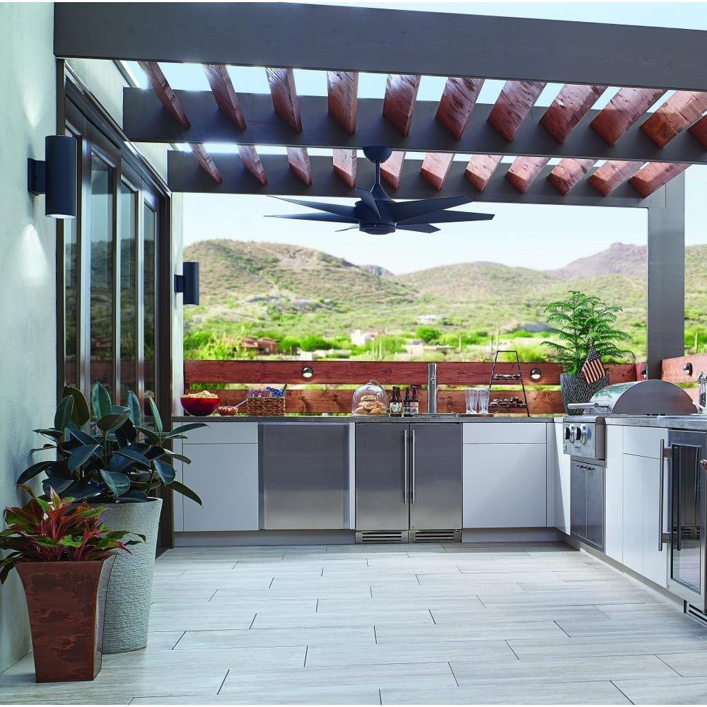 {"pim_id":"147_outdoor_kitchen_lehrii_11310bktled_310112dbk_15477cbr_day_1k","sku":"147_310112","media_type":"media"}
