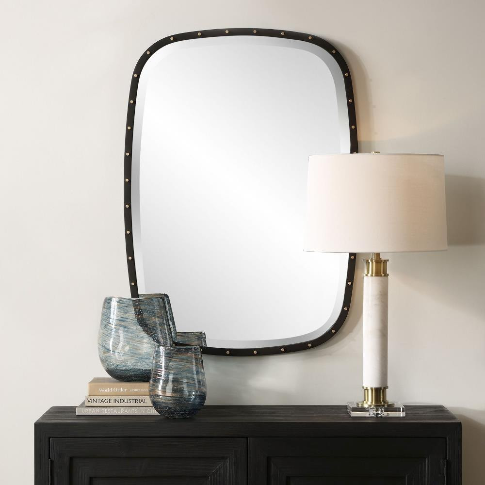 {"pim_id":"208_09967_beauty_new_2k","sku":"208_09967","media_type":"media"}