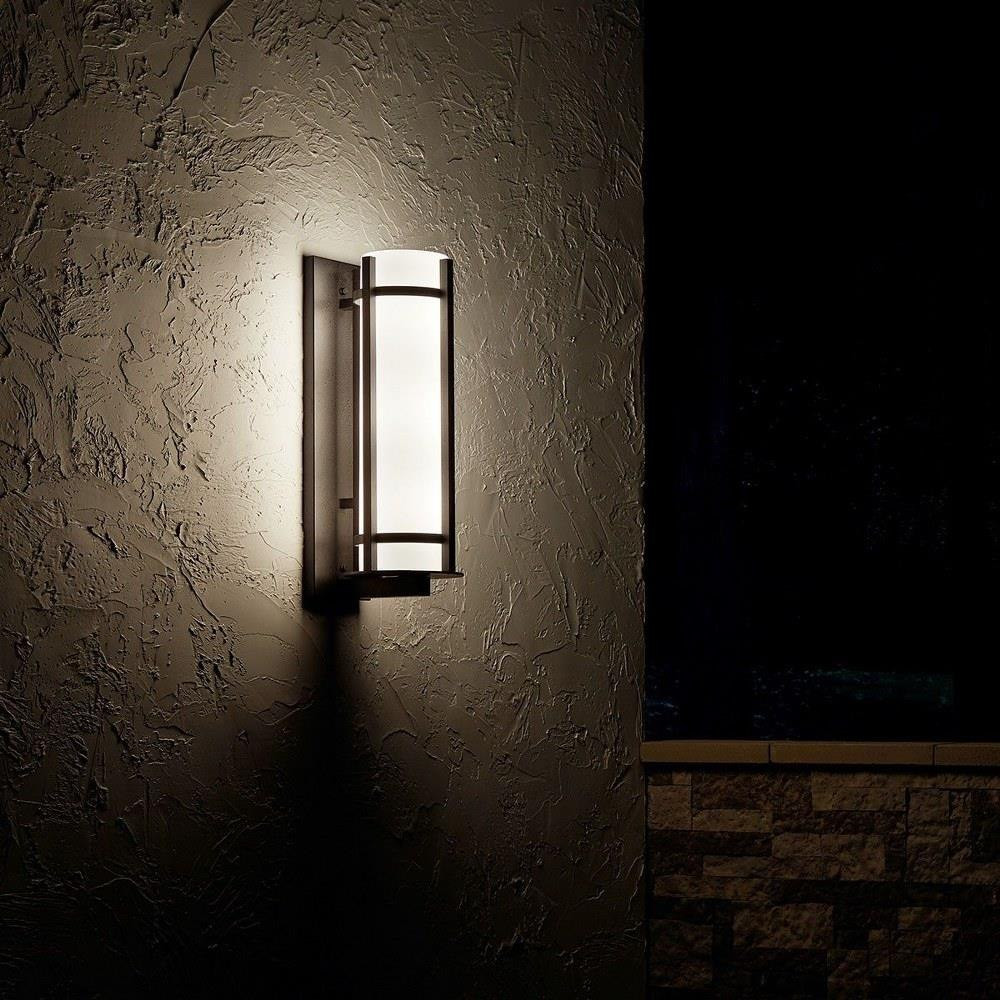 {"pim_id":"147_exterior_camden_49122avi_overall_night_1b_1k","sku":"147_49122AVI","media_type":"media"}
