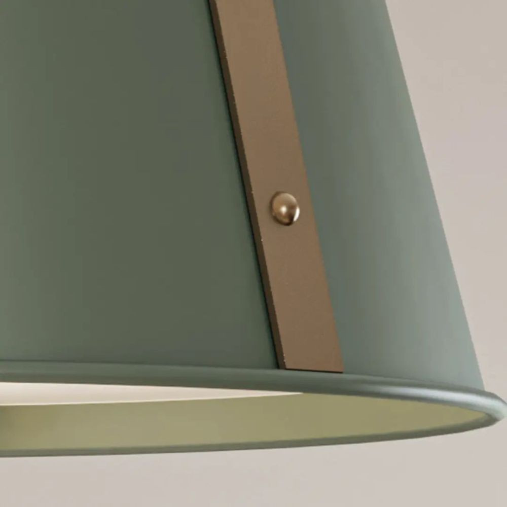 {"pim_id":"147_52710hgn_kitchen_island_etcher_detail_day_crop_v1_1k","sku":"147_52710","media_type":"media"}
