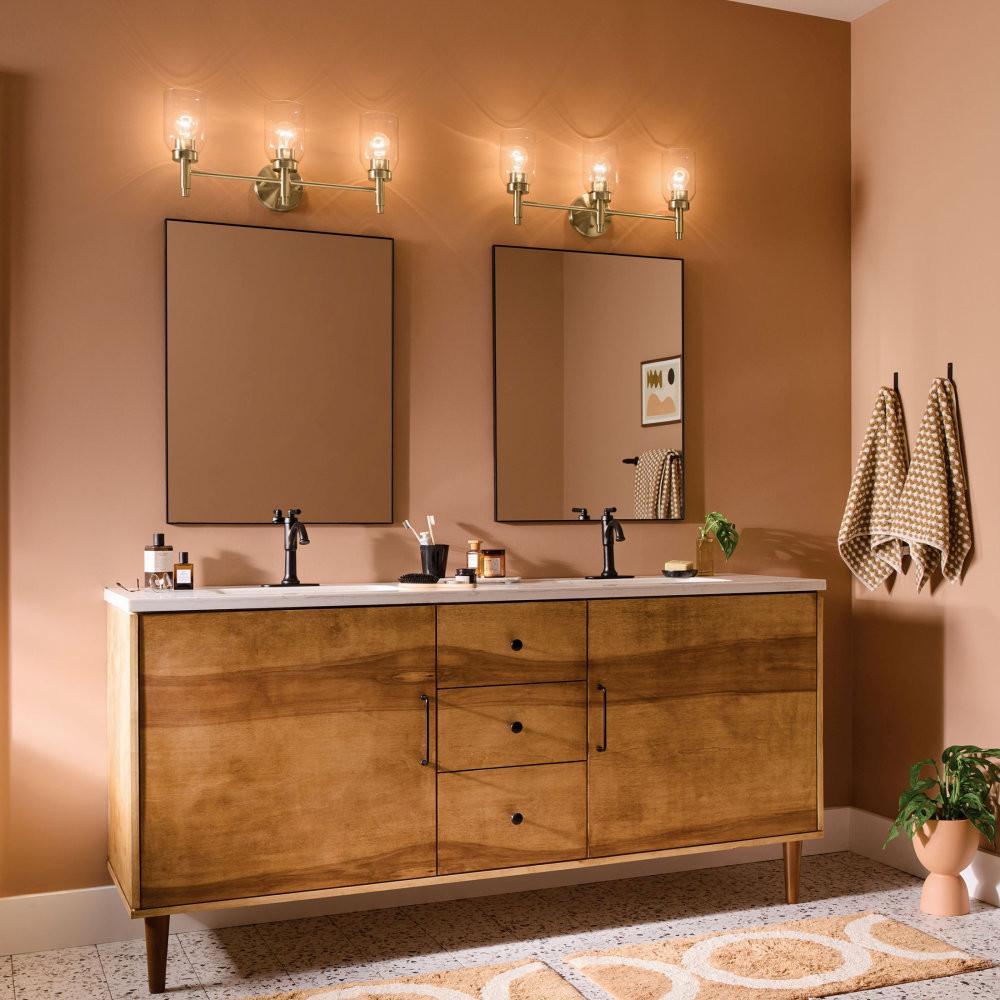 {"pim_id":"147_bathroom_madden_55185cpz_mid_day_v1_1k","sku":"147_55185","media_type":"media"}