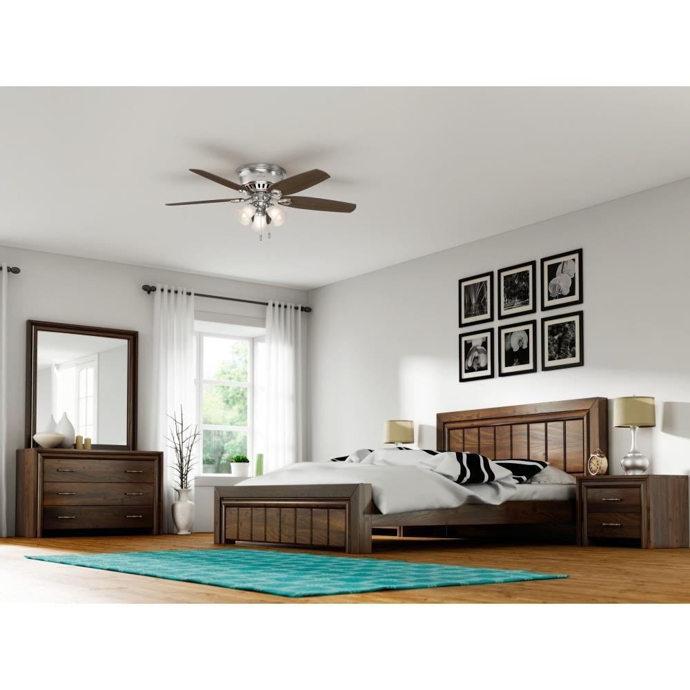 {"pim_id":"166_53328_lifestyles_1_new_2k","sku":"166_1000352","media_type":"media"}