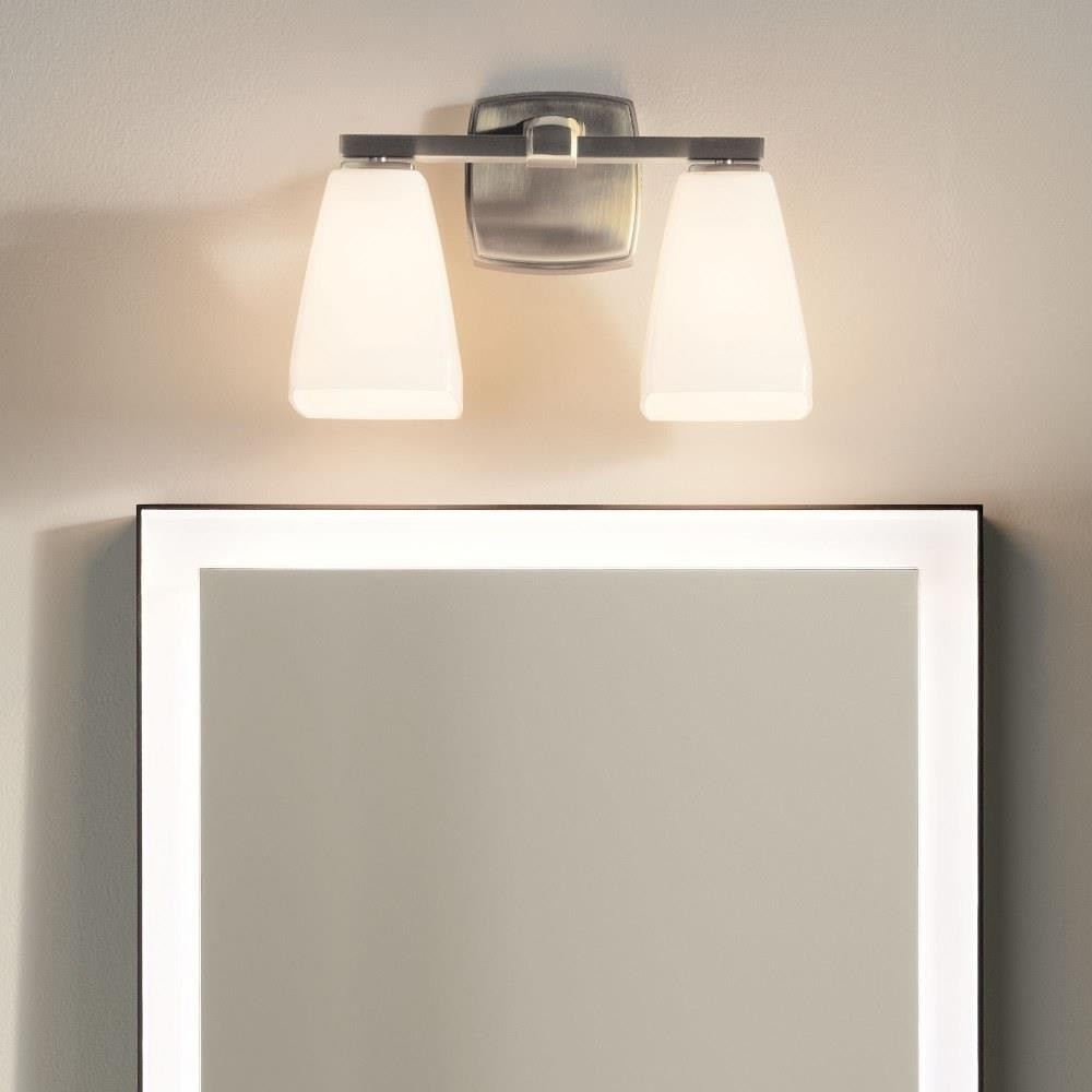 {"pim_id":"147_flat_marant_55215ni_day_square2_new_1k","sku":"147_55215","media_type":"media"}