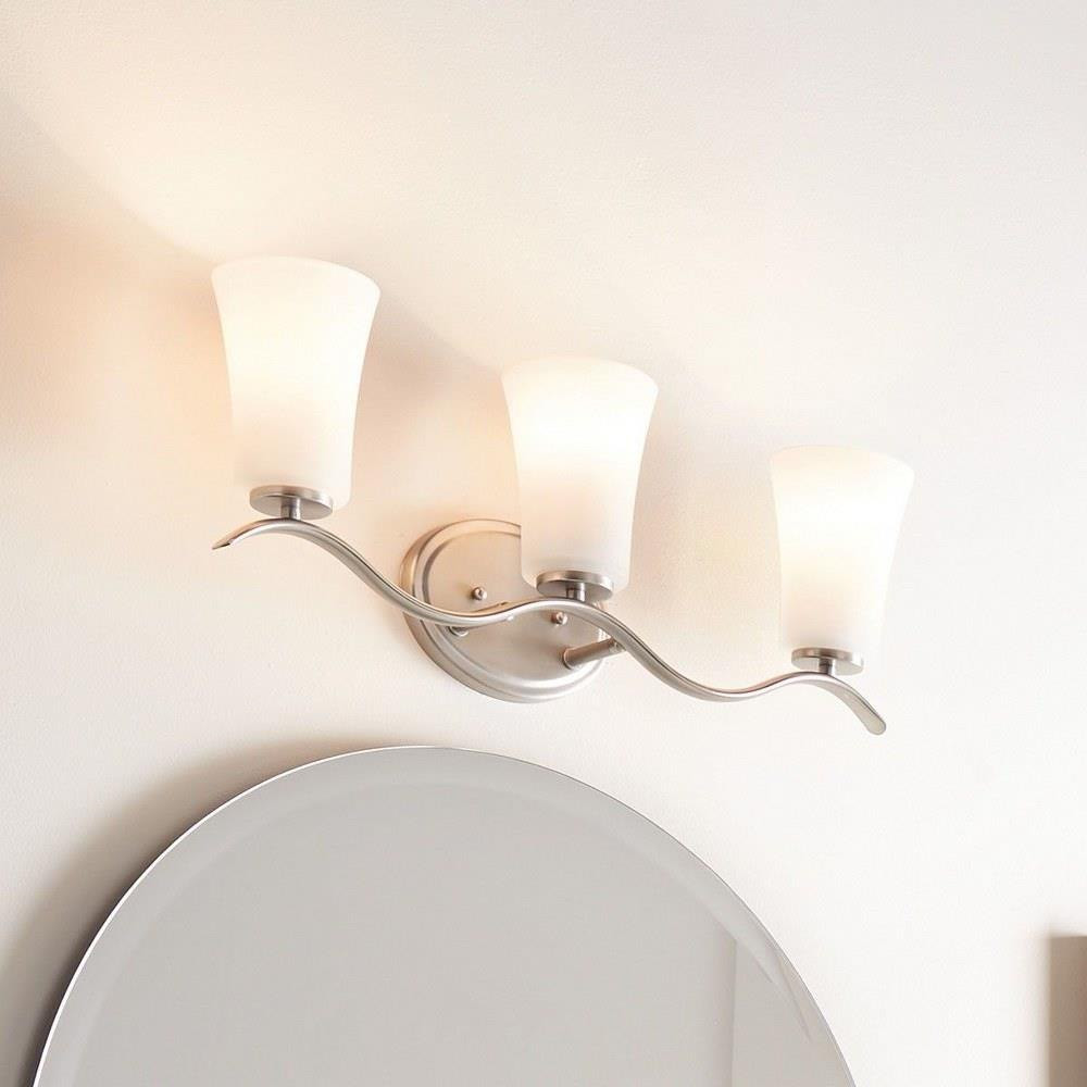 {"pim_id":"147_bathroom_armida_45376ni_detail_day_1b_1k","sku":"147_45376","media_type":"media"}