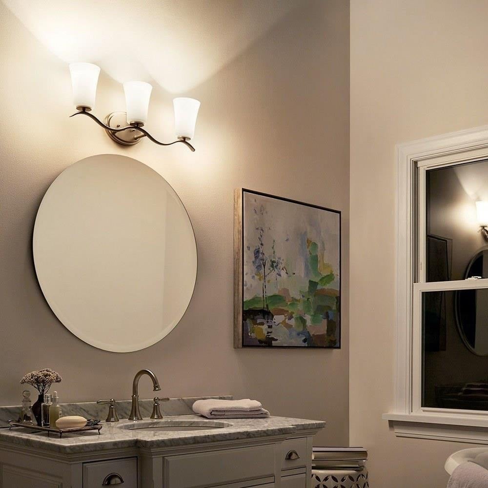 {"pim_id":"147_bathroom_armida_45376ni_overall_night_1b_1k","sku":"147_45376","media_type":"media"}
