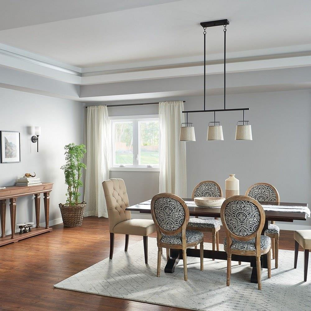 {"pim_id":"147_dining_room_marika_52263oz_joelson_45921oz_channels_1tec2m2sf8sil_overall_day_1b_1k","sku":"147_52263OZ","media_type":"media"}