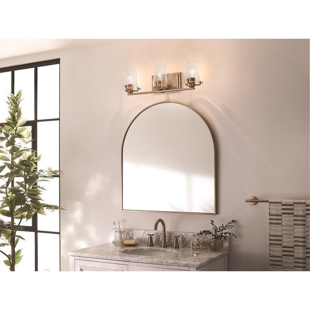 {"pim_id":"147_45297cpz_bathroom_alton_overall_day_1a_lifestyledetail_wideroomday_1k","sku":"147_45297CPZ","media_type":"media"}
