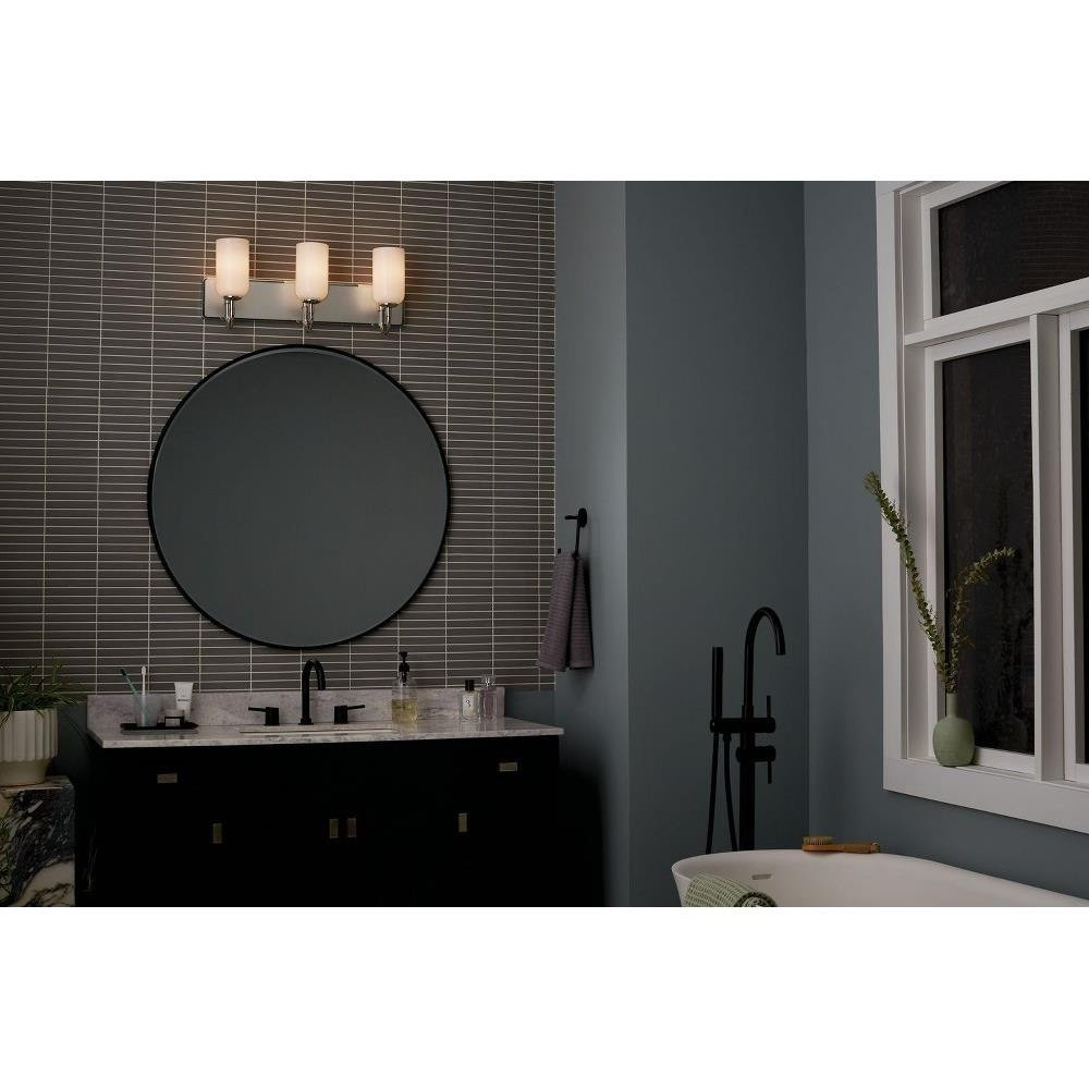 {"pim_id":"147_Bathroom_Solia_55163PN_Overall_Night_1A_1k","sku":"147_55163","media_type":"media"}