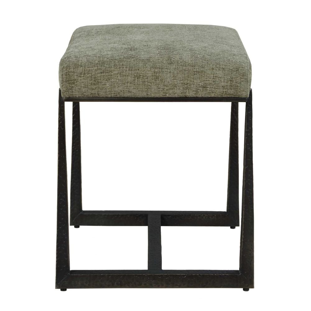 {"pim_id":"208_furn_8492_53120_a3_v1_1k","sku":"208_53101_P","media_type":"media"}