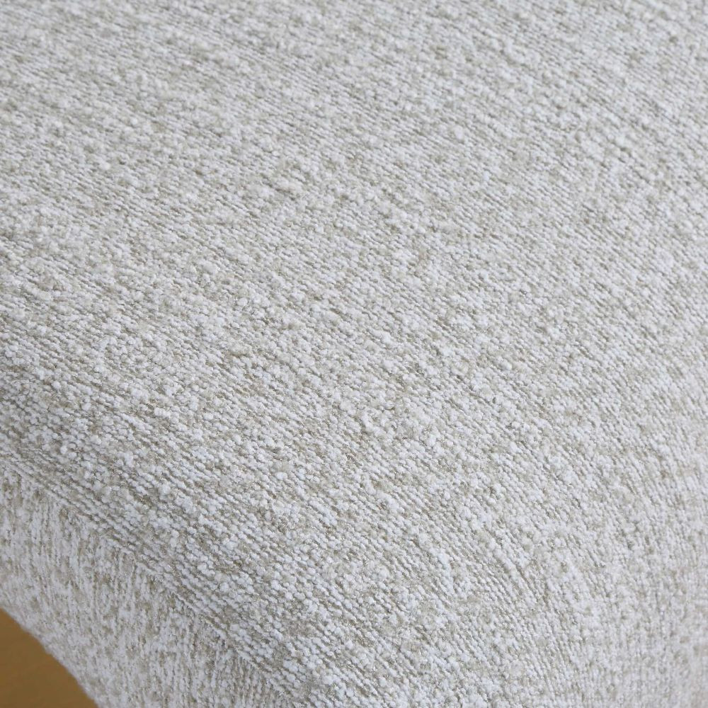 {"pim_id":"208_furn_8480_53119_a6_v1_1k","sku":"208_53119","media_type":"media"}