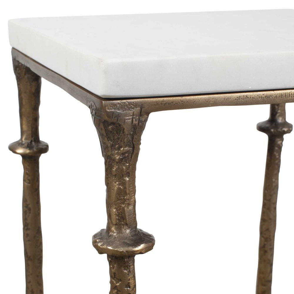 {"pim_id":"208_furn_8503_50640_a2_v1_1k","sku":"208_50640","media_type":"media"}
