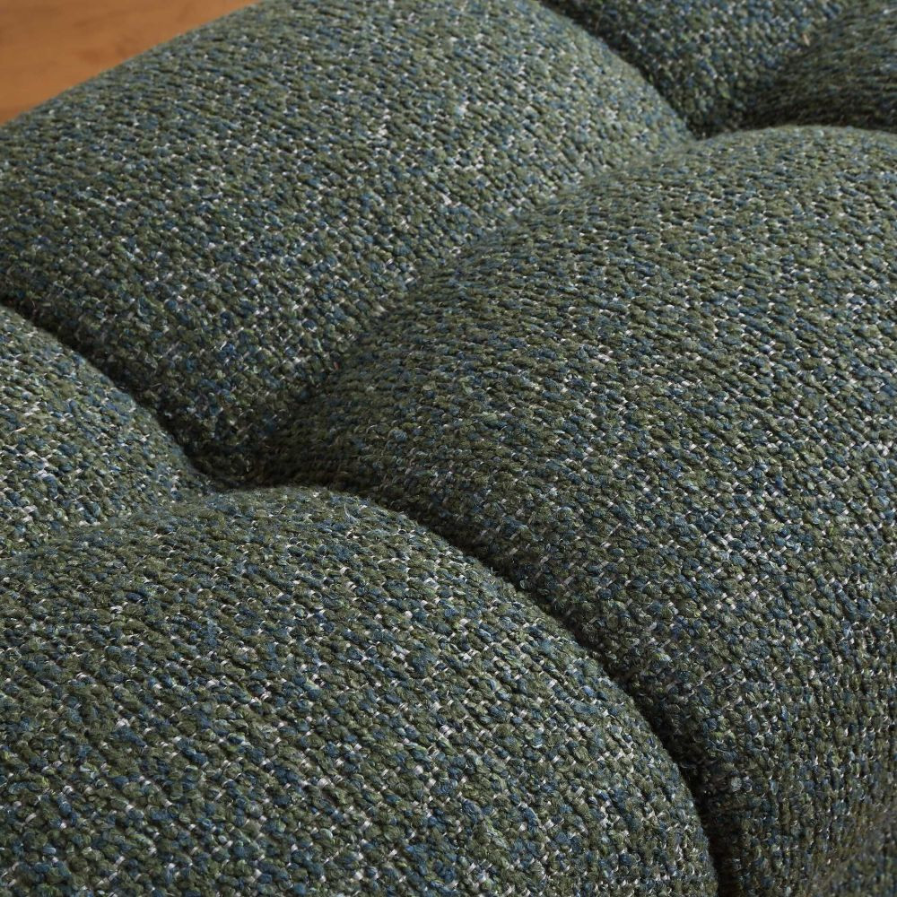 {"pim_id":"208_furn_8477_53111_a2_v1_1k","sku":"208_53111","media_type":"media"}