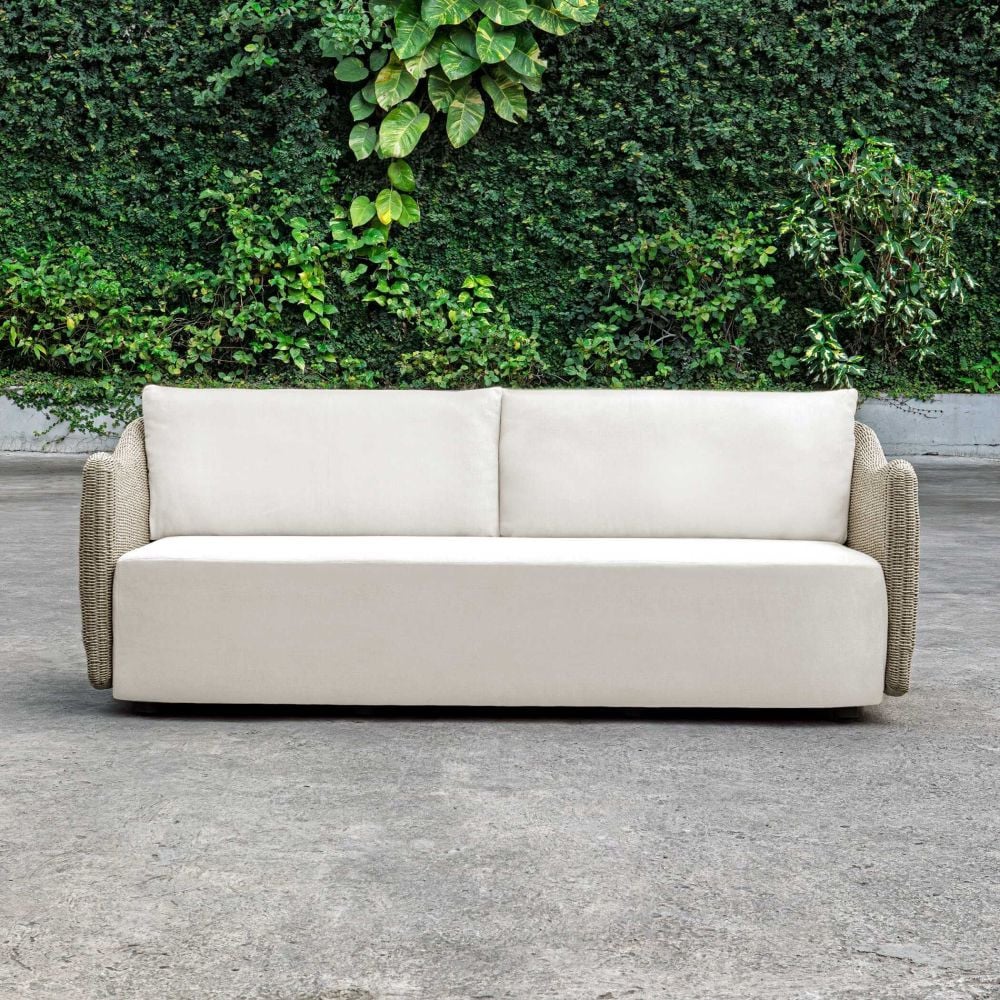{"pim_id":"208_furn_8530_53143_a2_v1_1k","sku":"208_53143","media_type":"media"}