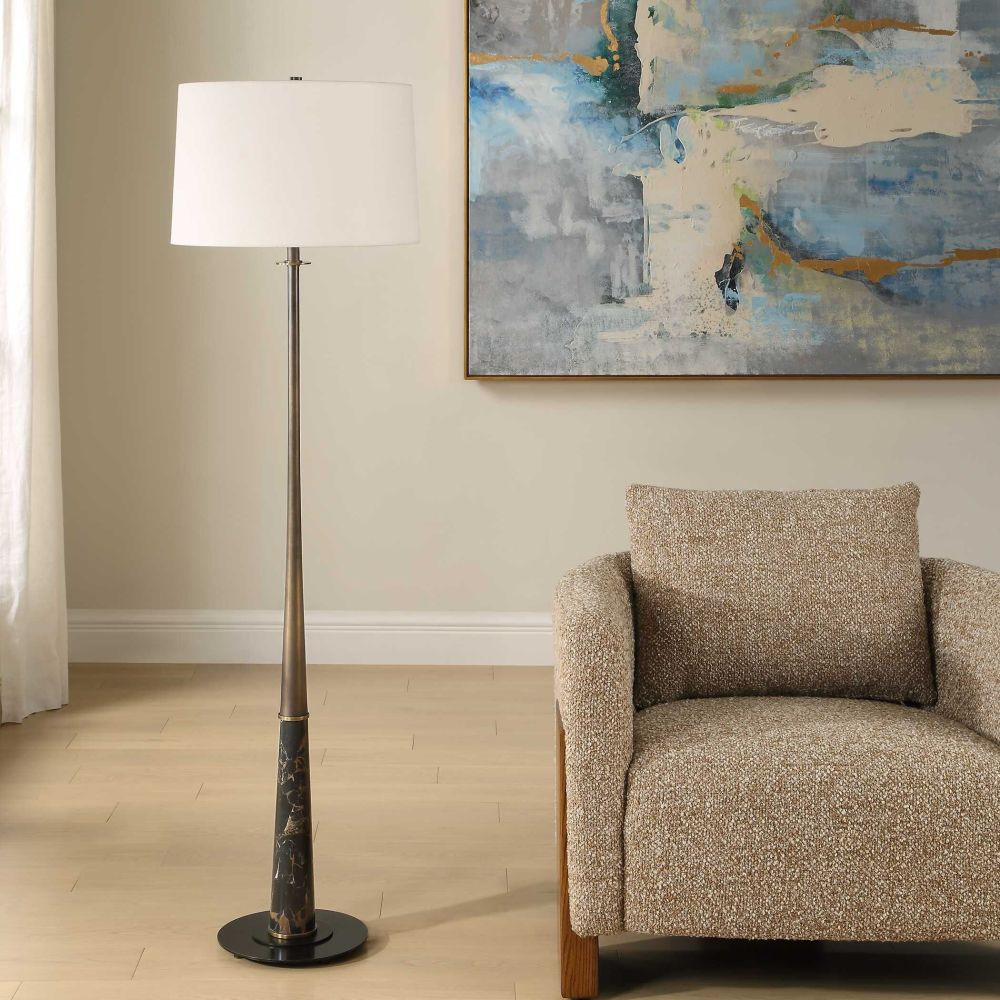 {"pim_id":"208_lmp_15589_30693_a0_v1_1k","sku":"208_30693","media_type":"media"}