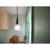 {"pim_id":"147_Kitchen_Deela_52529BK_Mid_Day_1k","sku":"147_52529","media_type":"media"}