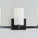{"pim_id":"73_GL_SGL_4439103_112_SO_R1D3_ON_new_1k","sku":"73_4439103-788205","media_type":"media"}