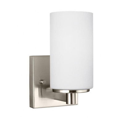 Hettinger 100W 1 Light Wall Sconce by Generation - 4139101