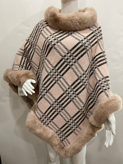 NEW! Elegant Women's - Faux Fur Pullover Poncho # P287
