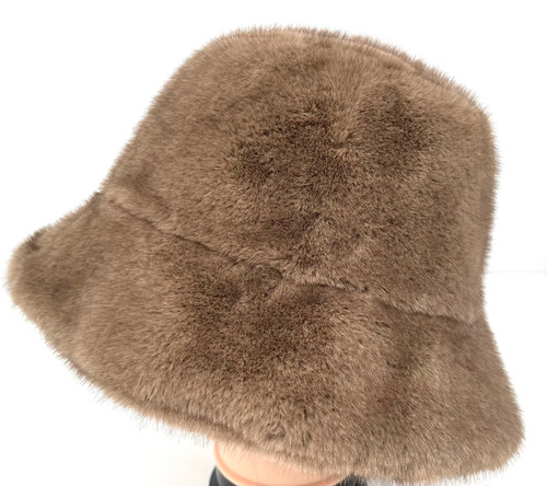                              NEW! Winter Super Soft Faux Fur Hat  # H3013