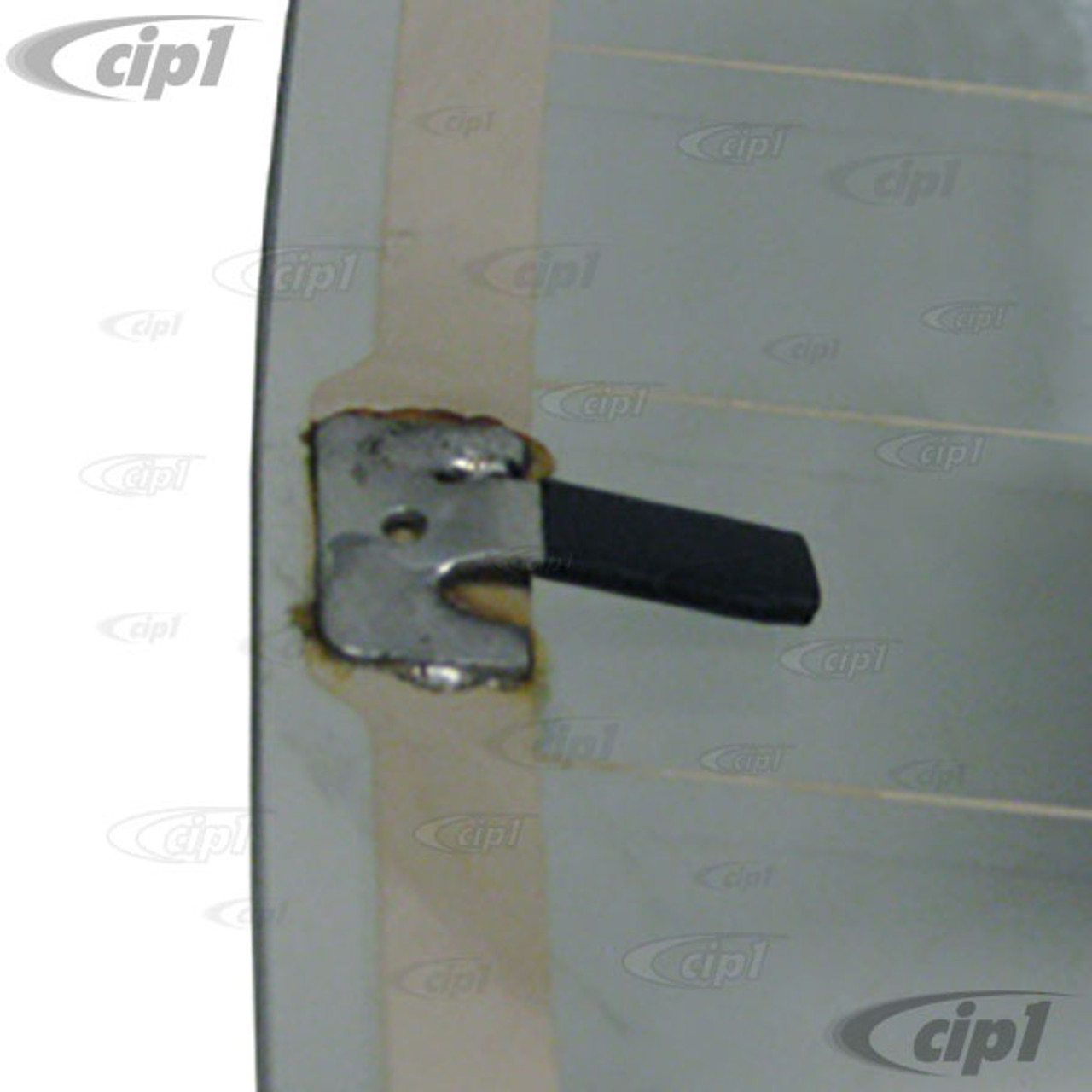 111。 VWC-111-845-501-K - 111845501K - FROM GERMAN - CLEAR GLASS