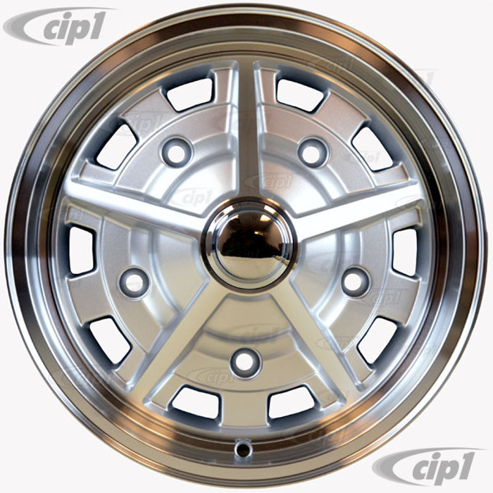 C32-4515SAS520514SM - CIP EXCLUSIVE! - SUPER SLOT WHEEL W/CENTER CAP AND VALVE STEM - GLOSS SILVER WITH BRITE LIP & SPOKES - 15 INCH X 4.5 INCH WIDE - (BACKSPACING 3.89INCH ET+14) 5 BOLT X 205MM - BALL SEAT HARDWARE SOLD SEP. - SOLD EACH